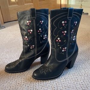 Seychelles Black Leather Embroidered Boots
